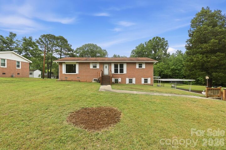 Property Photo:  401 Grant Street  NC 28027 