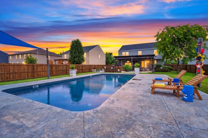 Property Photo:  237 Cavanaugh Drive  OH 43116 