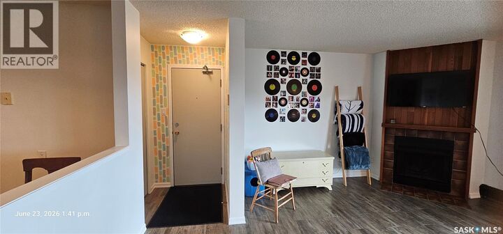 Property Photo:  204 315 Kingsmere Boulevard  SK S7J 3R1 