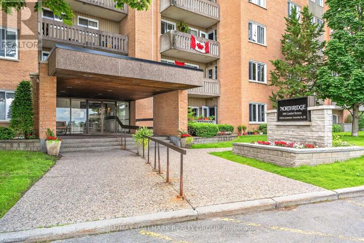 Property Photo:  1599 Lassiter Terrace 514  ON K1J 8R6 