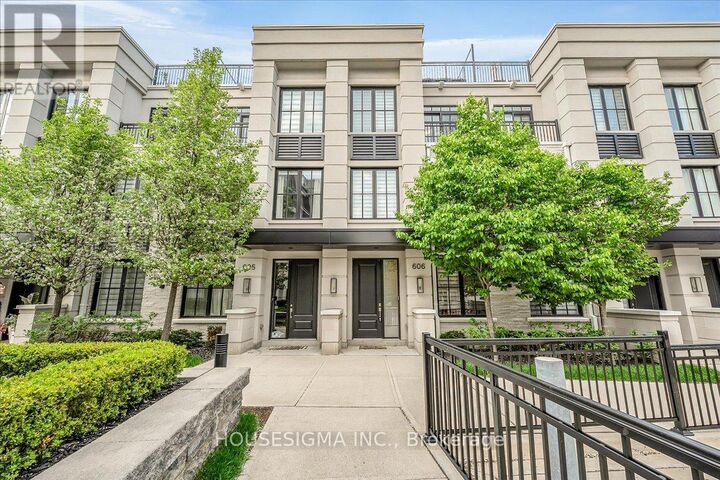 Property Photo:  1190 Cawthra Road 606  ON L5G 0A5 
