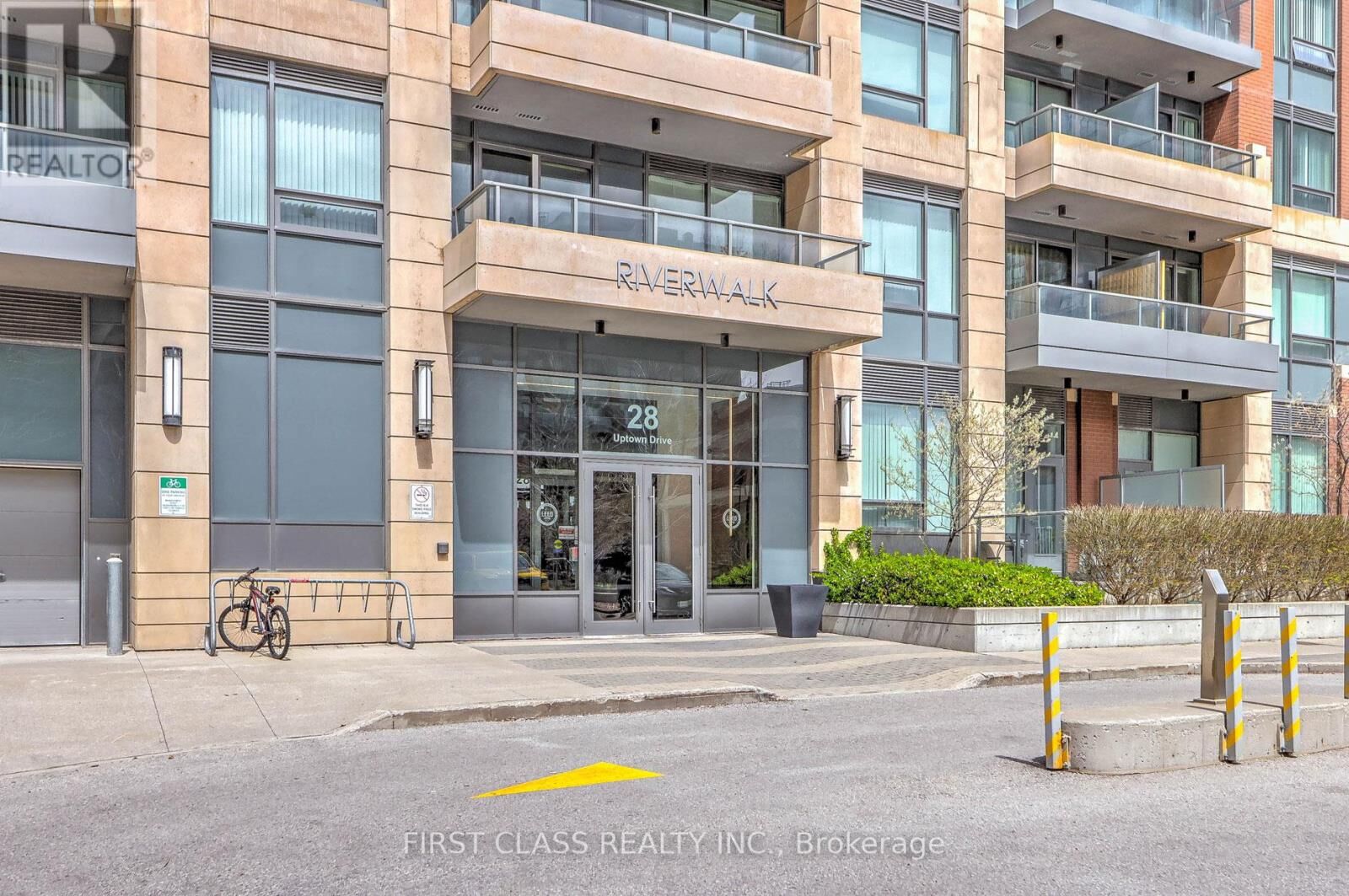 Property Photo:  28 Uptown Drive 610  ON L3R 5M8 