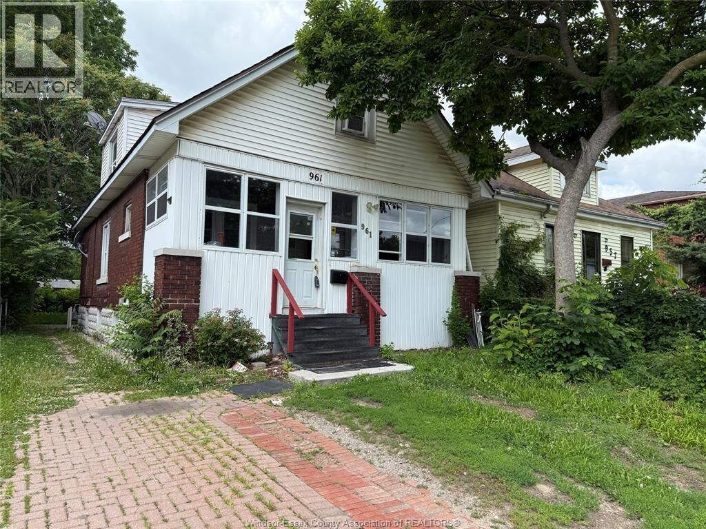 Property Photo:  961 Campbell  ON N9B 2J4 
