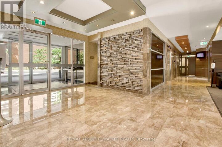 Property Photo:  470 Laurier Avenue West 1007  ON K1R 7W9 