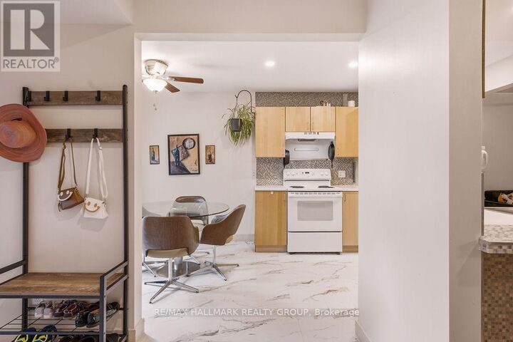 Property Photo:  67 Grady Crescent  ON K2H 5S2 
