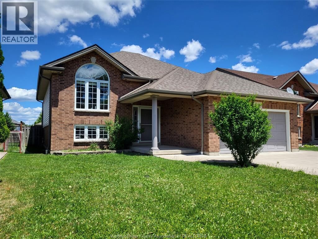 Property Photo: 340 White Crescent ON N9V 4C7