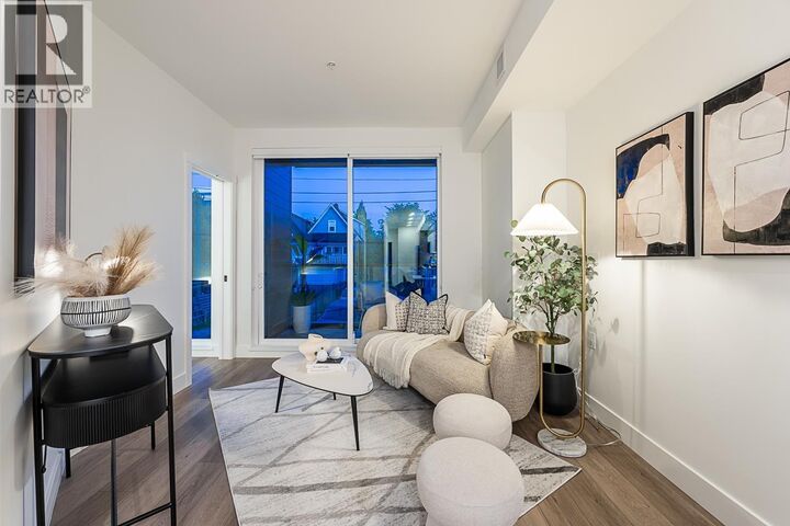 Property Photo:  422 Lakewood Drive 207  BC V5L 4L7 