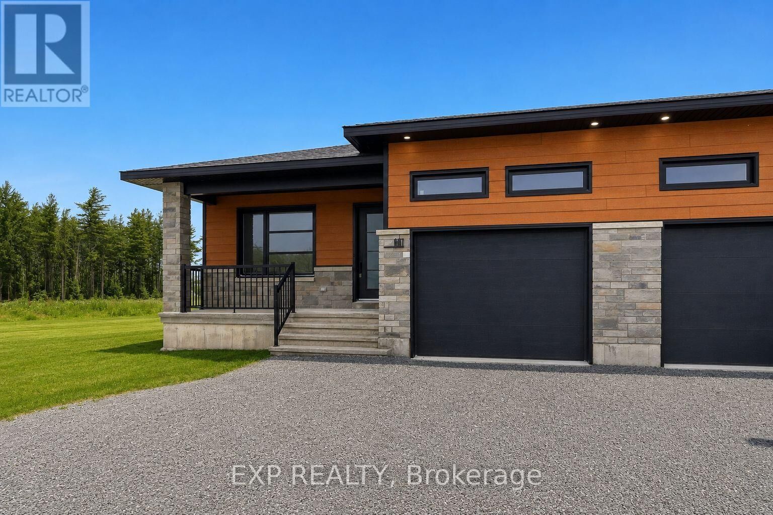 Property Photo:  988 Katia Street  ON K0A 2M0 