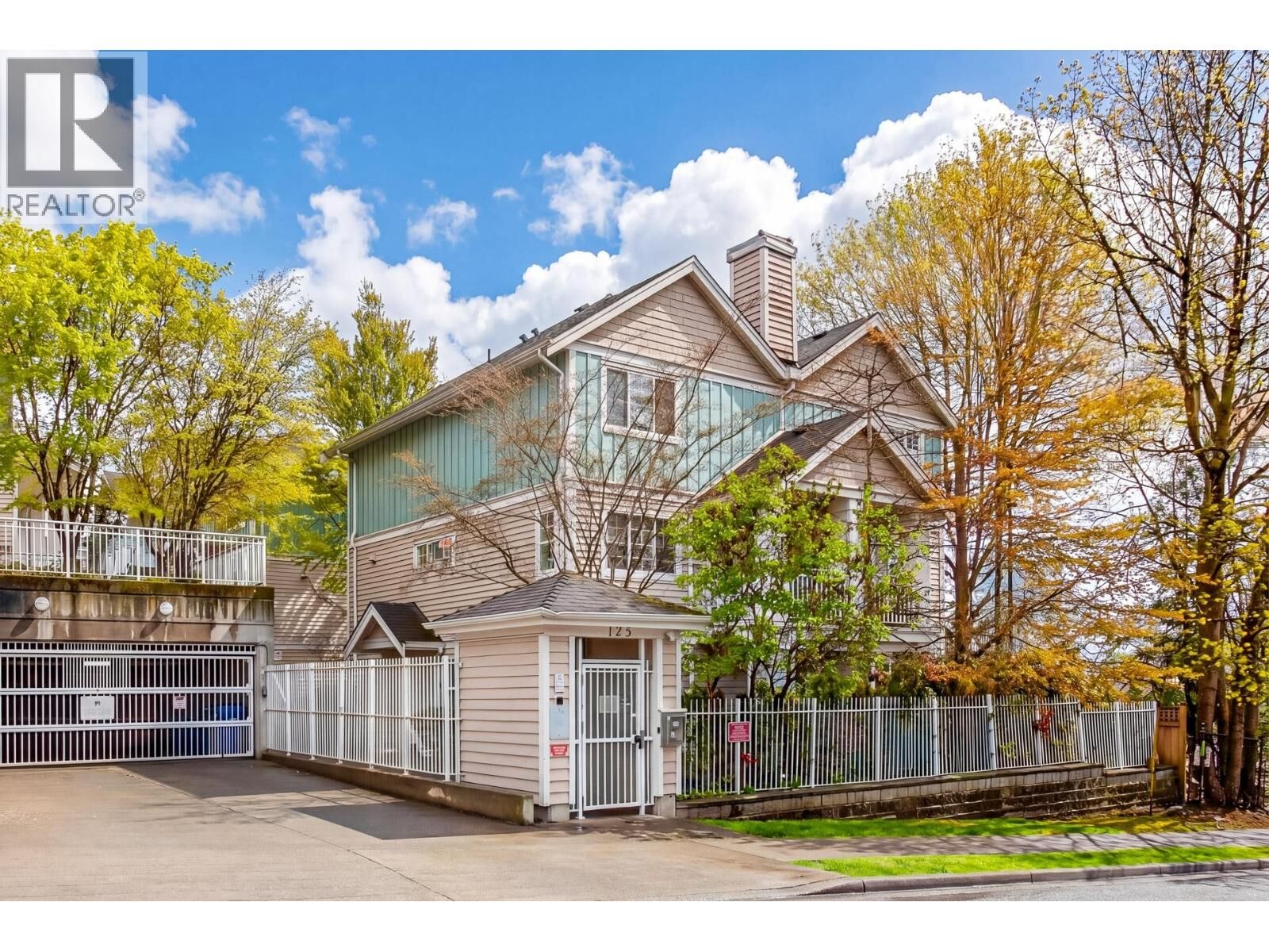 Property Photo: 123 Seventh Street 1 BC V3M 6Y2
