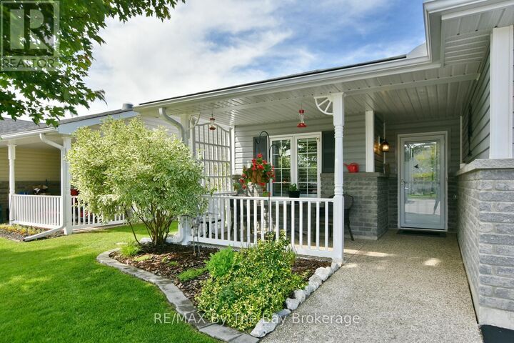 Property Photo:  12 New York Avenue  ON L9Z 3A8 