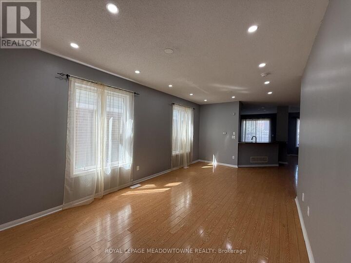 Property Photo:  45 Bleasdale Avenue  ON L7A 0P6 