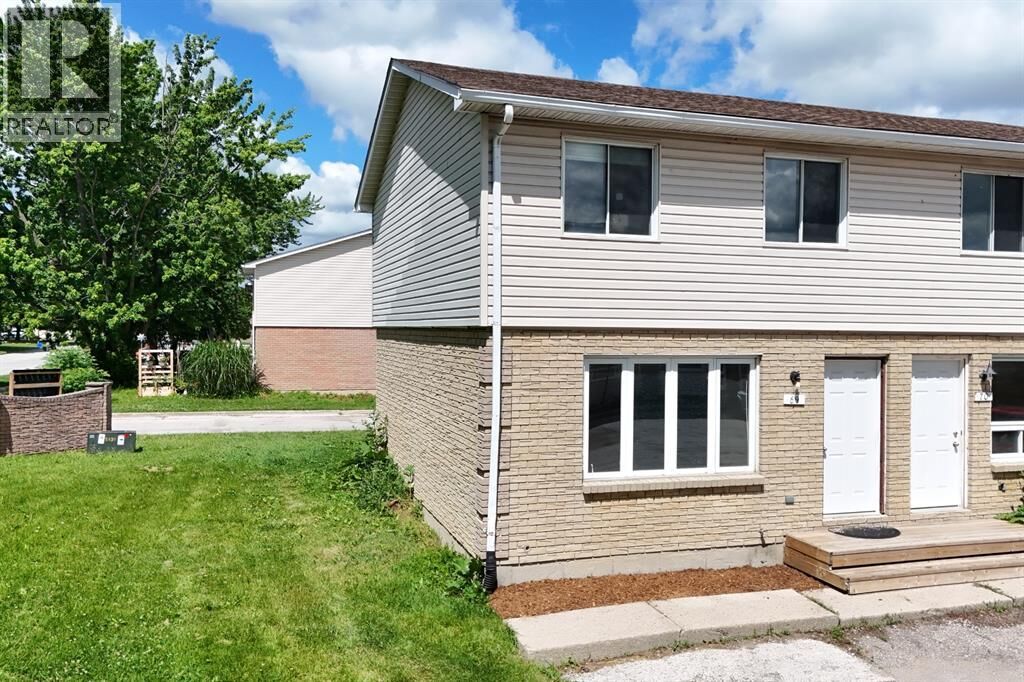 Property Photo: 348 Cameron Street ON N0N 1G0