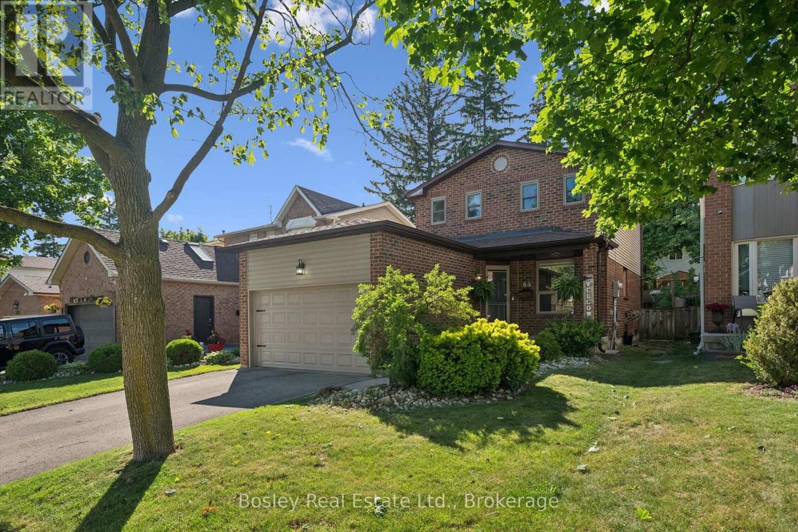 Property Photo:  84 Cassander Crescent  ON L6Z 1Z2 