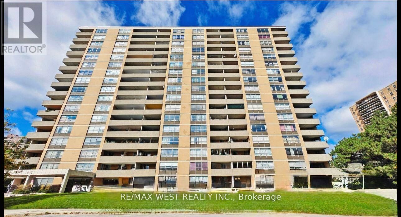 Property Photo: 40 Panorama Court 106 ON M9V 4M1