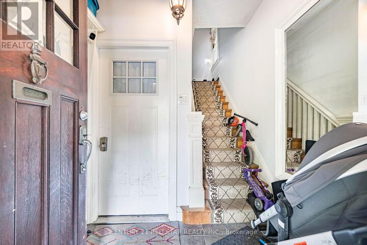 Property Photo:  144 Bold Street Upper  ON L8P 1V3 