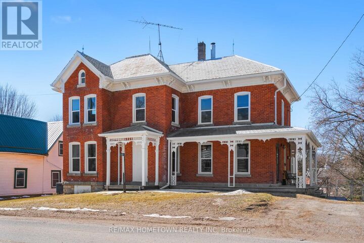 Property Photo: 12 Kingston Street ON K0G 1E0