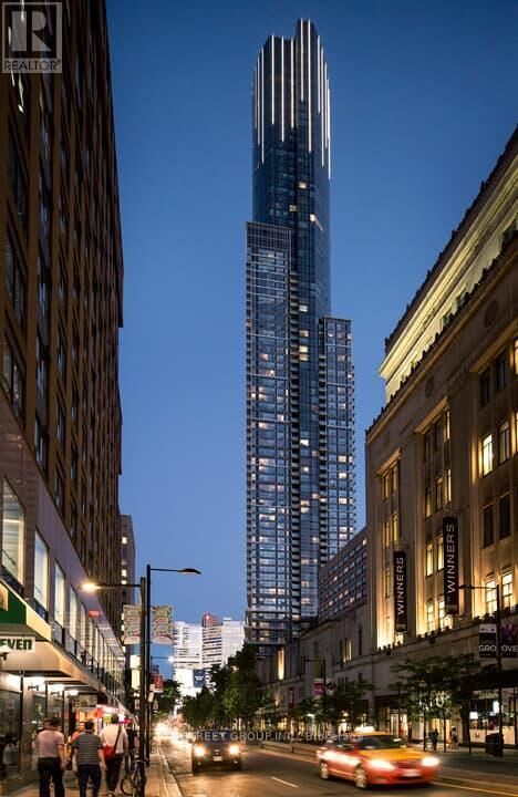 Property Photo: 386 Yonge Street 1020 ON M5B 0A5