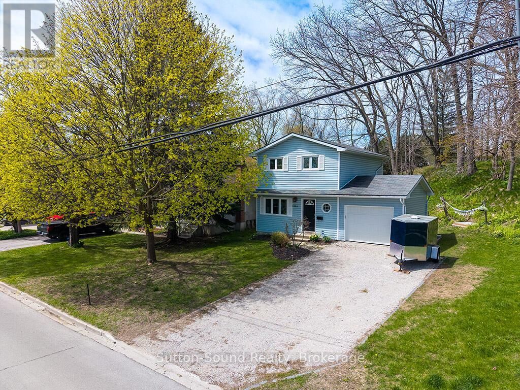 Property Photo:  2326 4th Avenue West  ON N4K 4Y8 