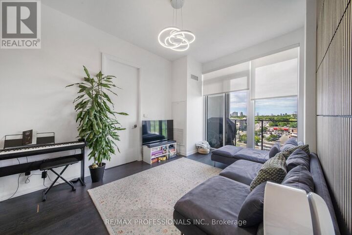 Property Photo:  4208 Dundas Street West 711  ON M8X 1Y6 