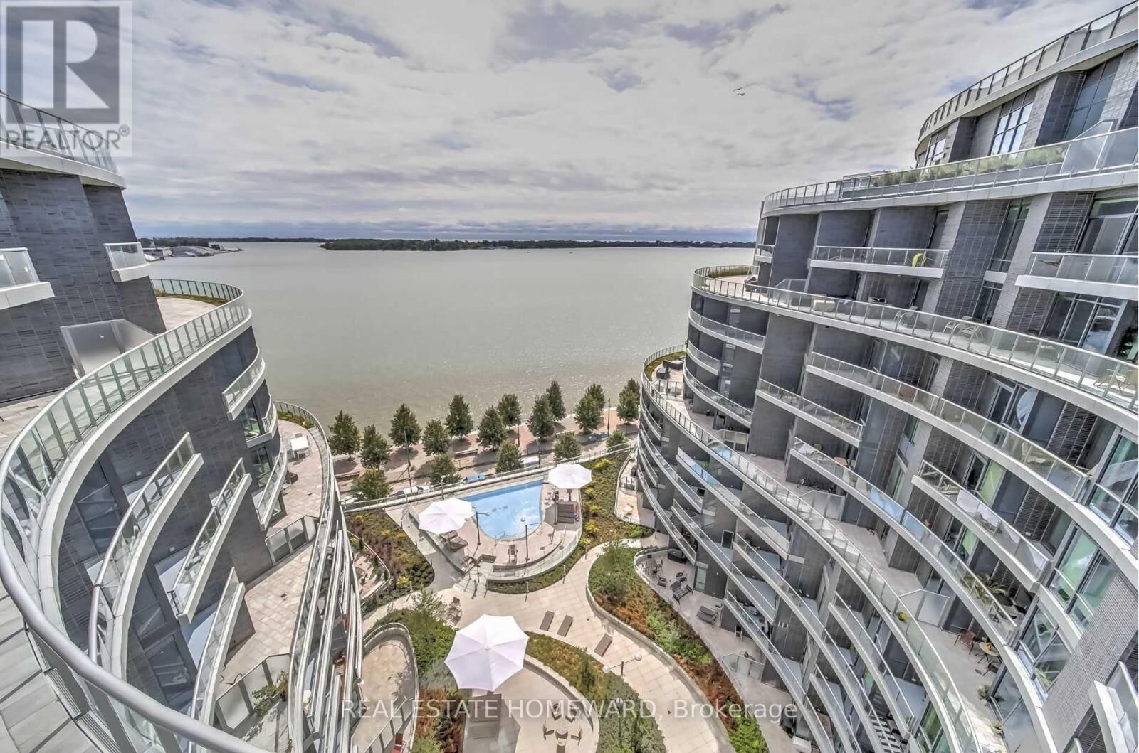 Property Photo:  1 Edgewater Drive South 413  ON M5A 1B9 