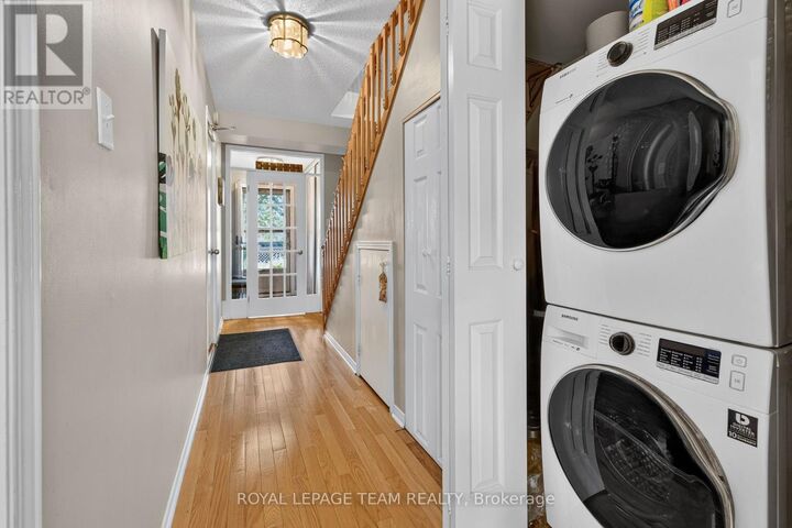 Property Photo: 2086 Carling Avenue ON K2A 1G8