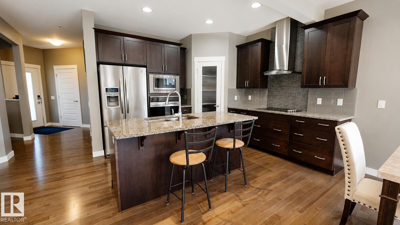 Property Photo: 110 Meadowland Way AB T7X 0S4