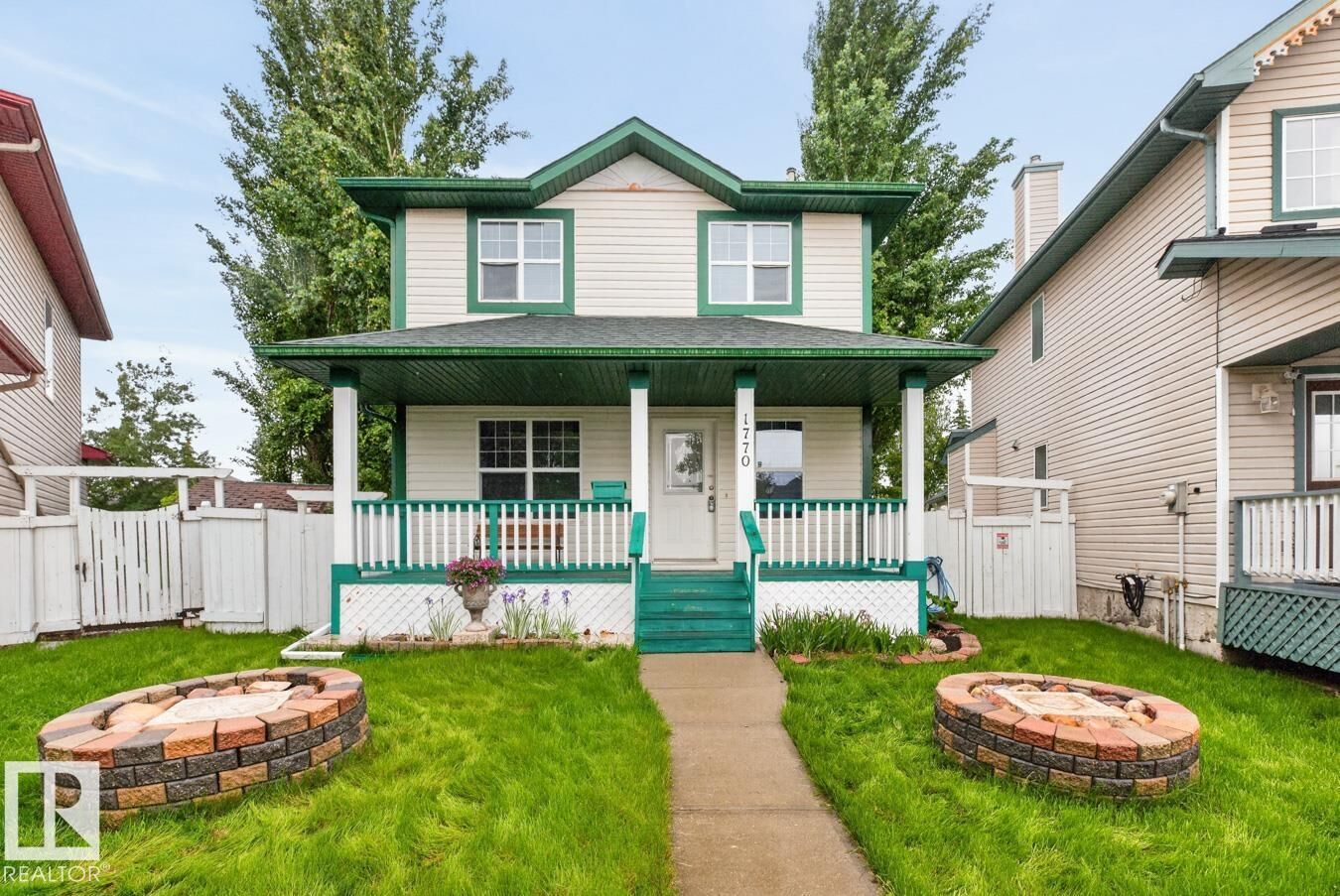 Property Photo:  1770 Turvey Bend Bend NW  AB T6R 2W6 