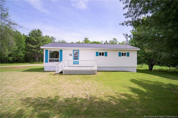 Property Photo:  18 Hazelton Road  NB E9C 1N6 