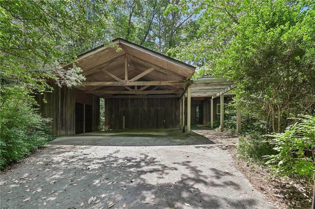 Property Photo:  3086 Cascade Road SW  GA 30311 