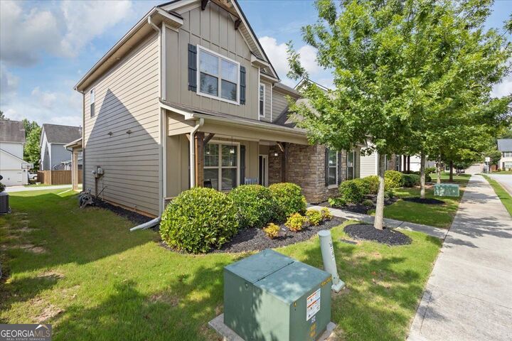Property Photo:  4009 Glendianne Way  GA 30127 