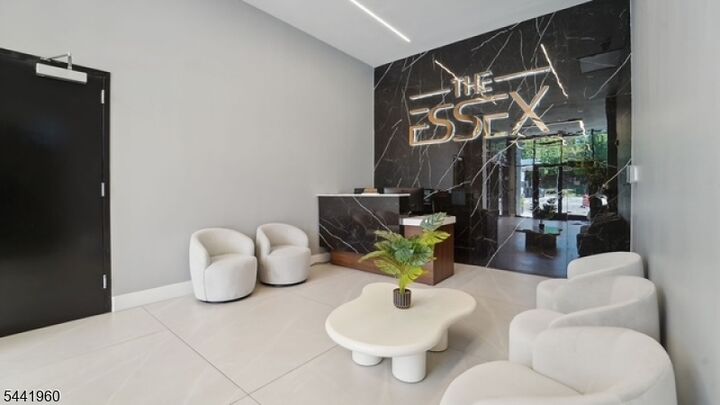 Property Photo:  100 Washington Ave 212  NJ 07109 