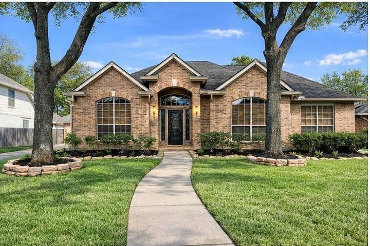 Property Photo: 16807 Laguna Springs Drive TX 77095