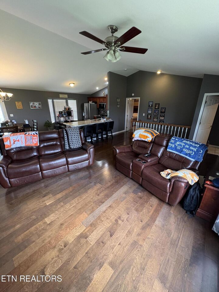 Property Photo:  1757 River Rd  TN 37763 