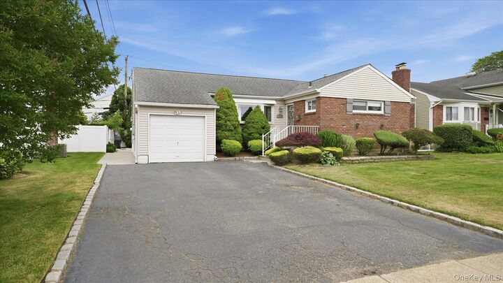 Property Photo:  45 Margaret Road  NY 11758 