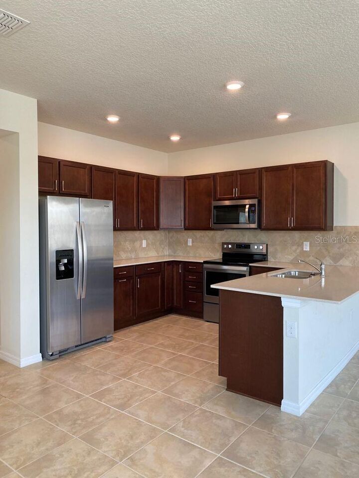 Property Photo:  2101 Gopher Tortoise Terrace  FL 34787 