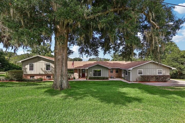 Property Photo:  1460 Grove Street  FL 32726 