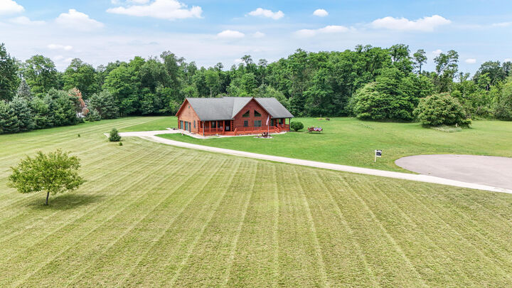Property Photo: 56664 Tanner Trail MI 49093