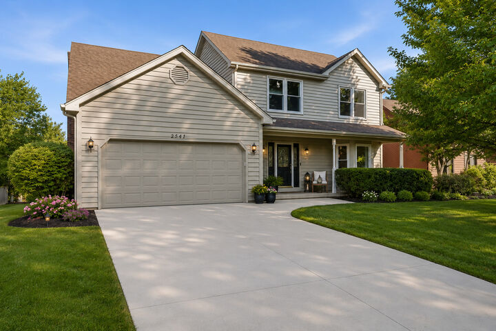 Property Photo:  2541 Cheshire Drive  IL 60504 