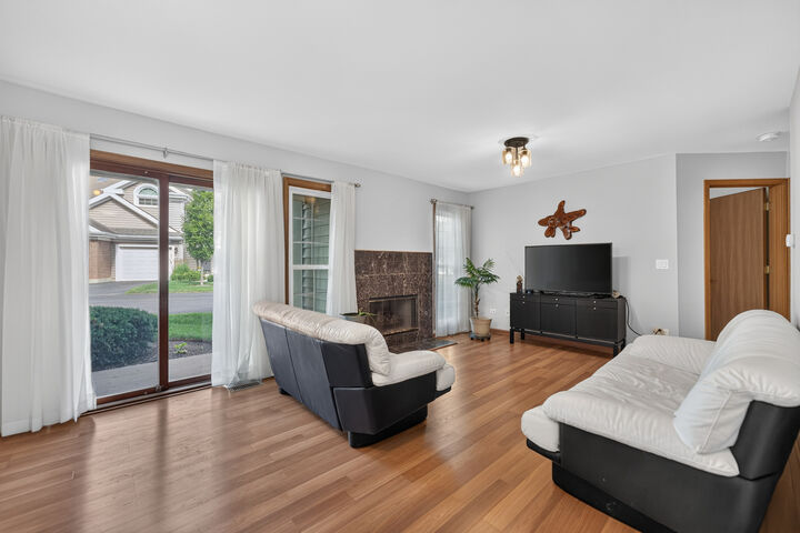 Property Photo:  2020 N Stillwater Road 2020  IL 60004 