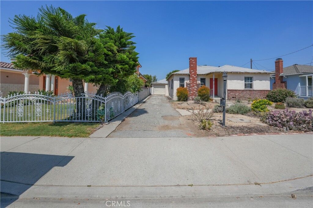Property Photo: 5733 Encinita CA 91780
