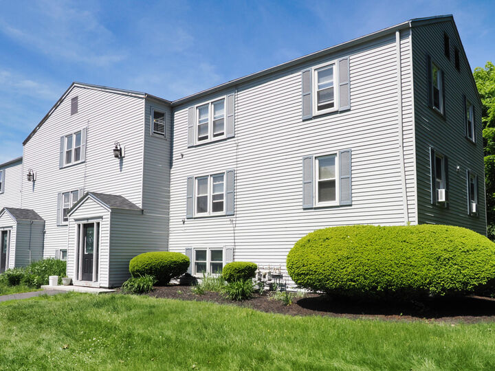 Property Photo:  25 Minott Street 2  ME 04106 