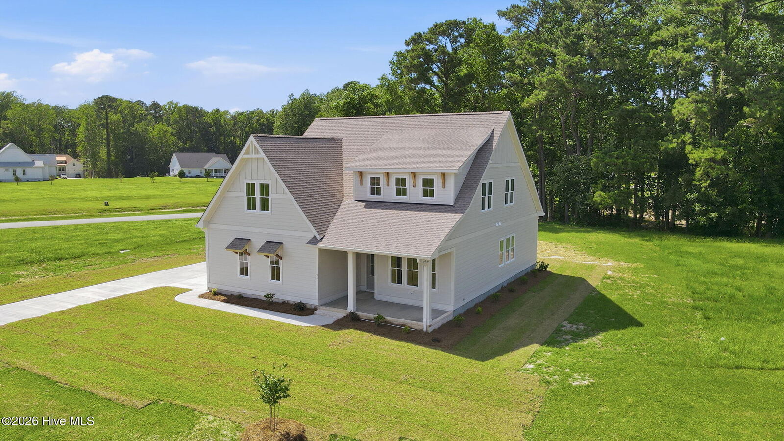 Property Photo:  31 E Morning Glory Drive  NC 28510 