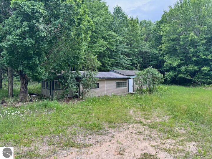 Property Photo:  4303 W Adams Road  MI 48632 