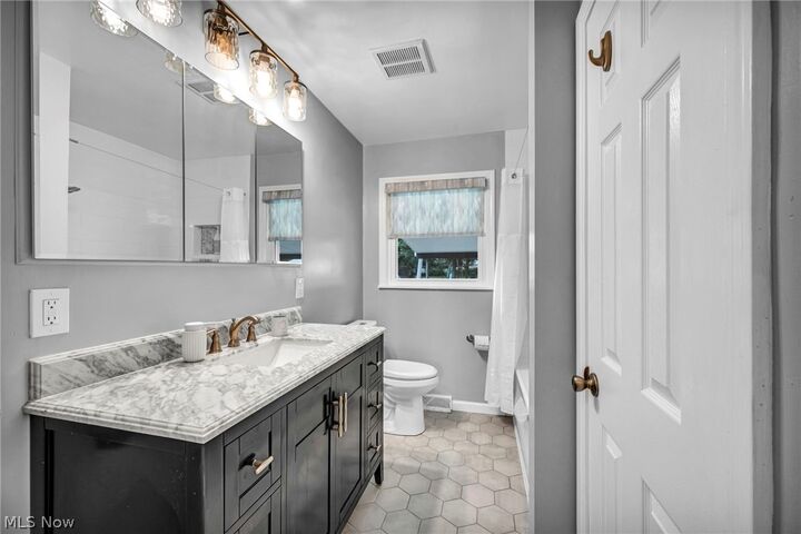 Property Photo: 1295 Cherry Lane OH 44212