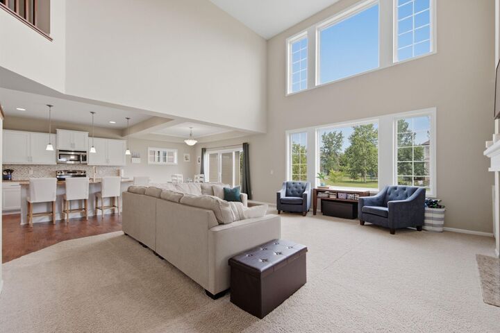 Property Photo:  2200 Silver Leaf Trail  MN 55322 