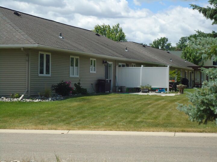 Property Photo:  544 N 13th Avenue N  MN 56560 