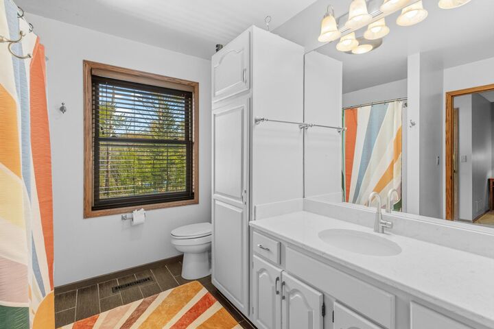 Property Photo:  840 Hallam Avenue N  MN 55115 