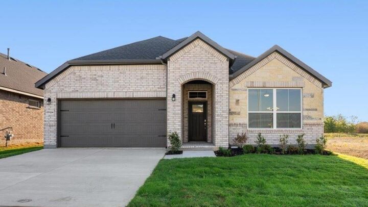 Property Photo:  17124 Manzanilla Drive  TX 76247 