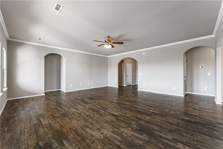 Property Photo: 413 Driftwood Street AR 72745