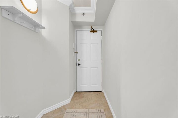 Property Photo: 4003 Kilmer Drive 311 ON L7M 4M1